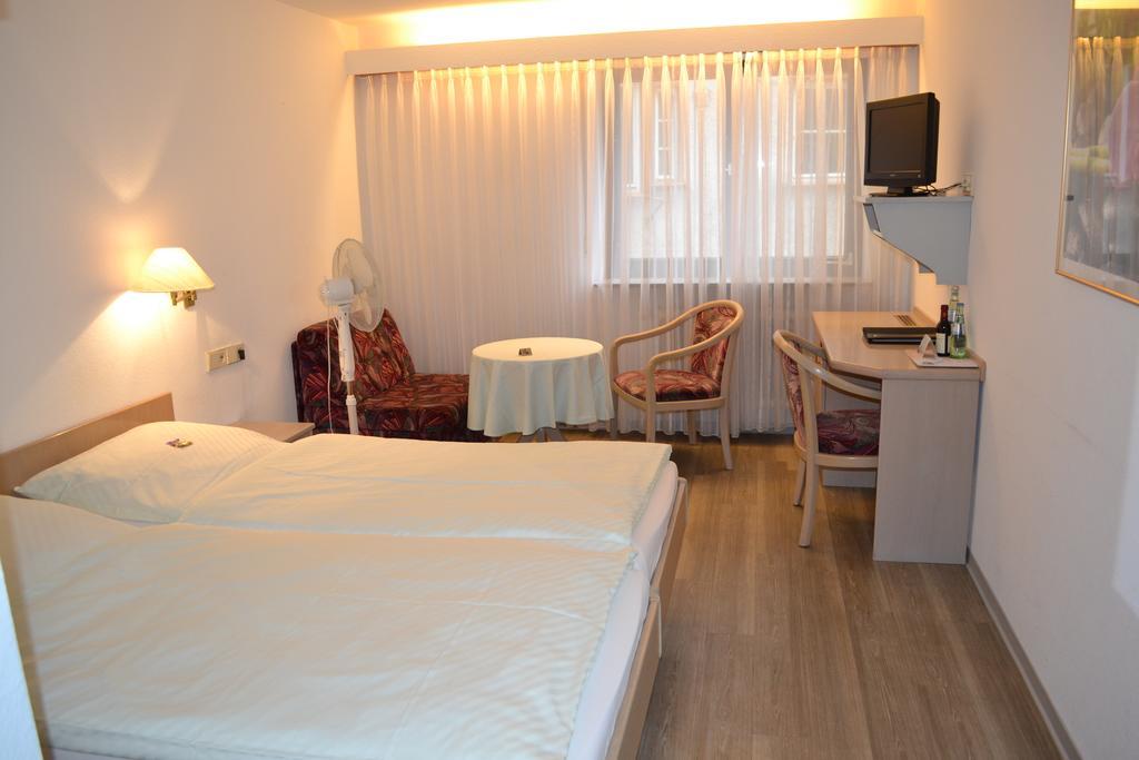 Hotel Hospiz Tübingen Quarto foto